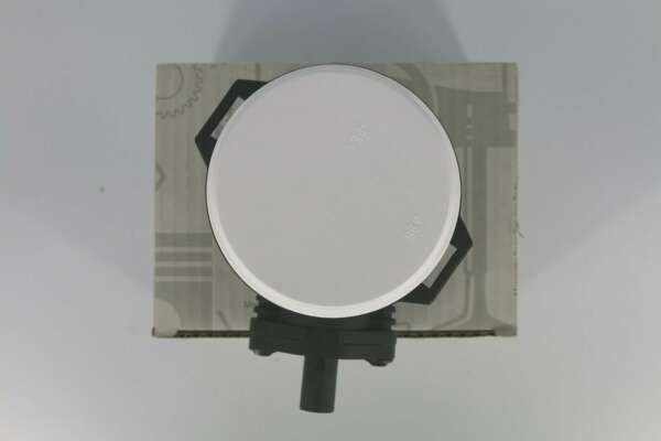 Genuine Mass Air Flow Sensor for Mercedes-Benz (MPN: A1120940048) - Image 4