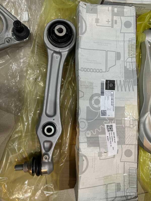 Mercedes-Benz W222 Lower suspension swing arm - Image 8